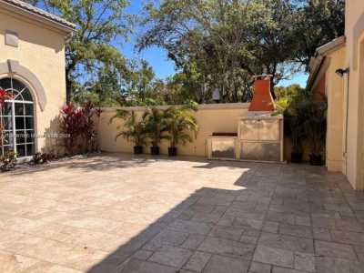 Home For Sale in Doral, Florida