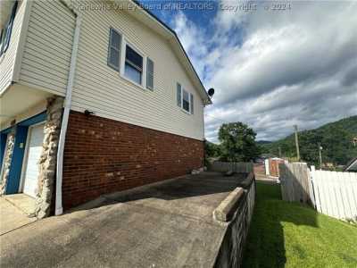 Home For Sale in Madison, West Virginia