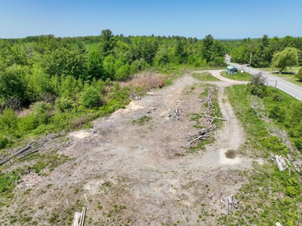 Picture of Residential Land For Sale in Newport, Maine, United States