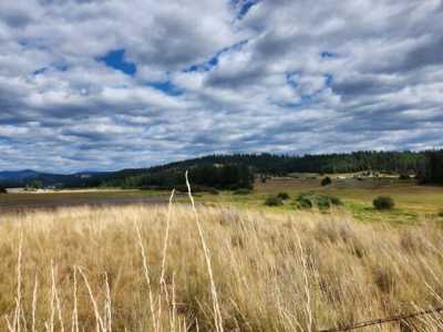 Residential Land For Sale in Mead, Washington