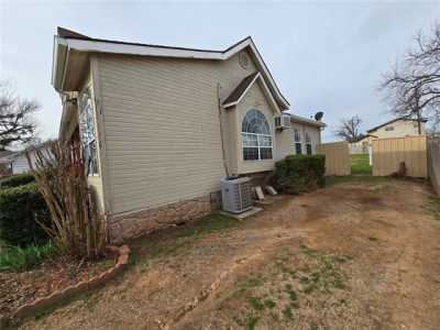 Home For Sale in Apache, Oklahoma