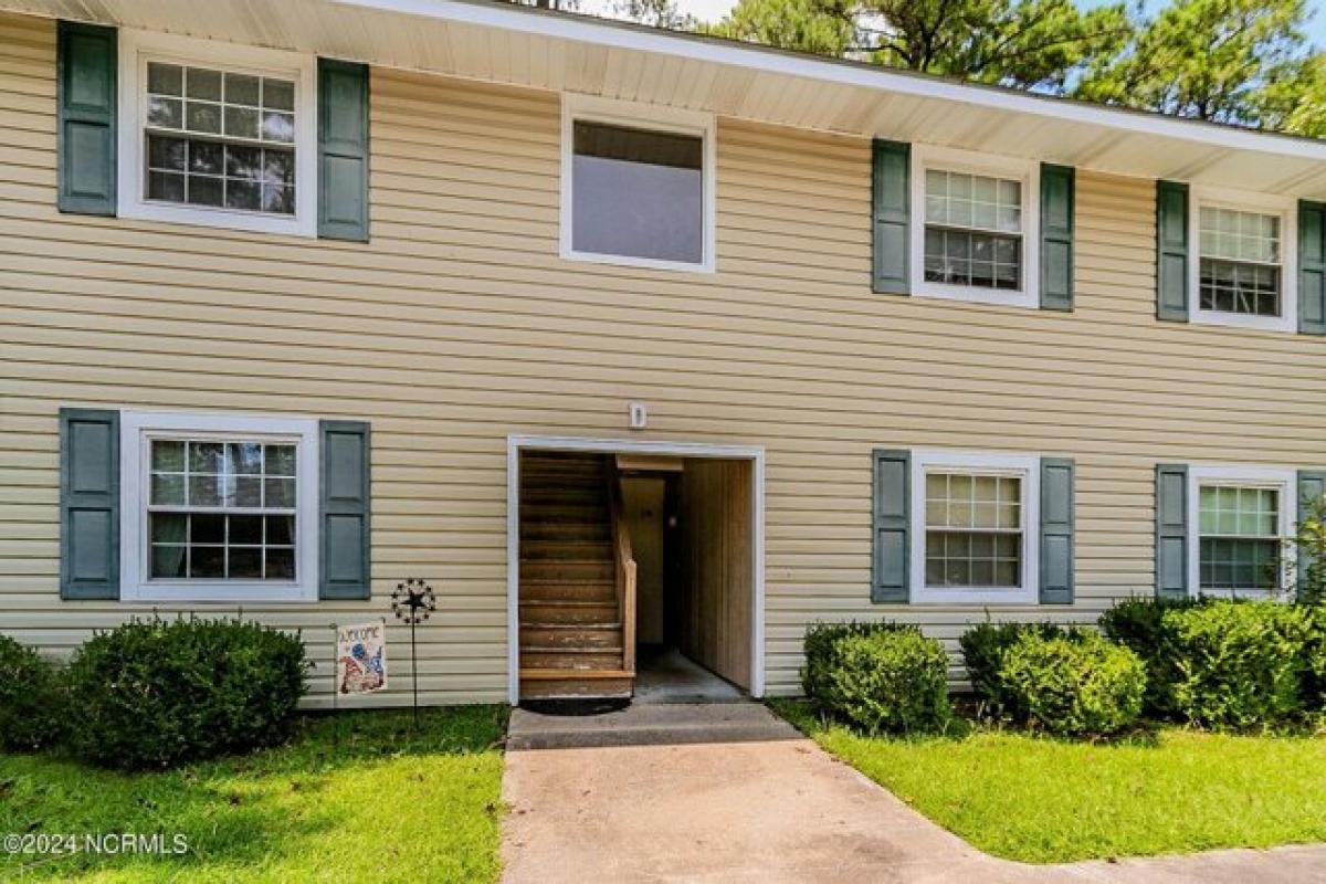 Picture of Apartment For Rent in Havelock, North Carolina, United States