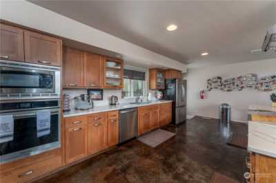 Home For Sale in Chelan, Washington