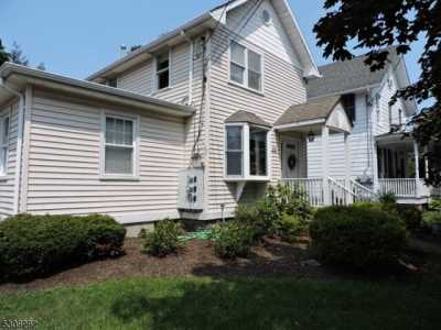 Home For Rent in Boonton, New Jersey