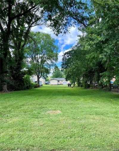 Residential Land For Sale in Valley Park, Missouri