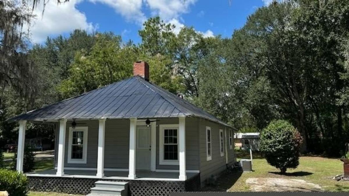 Picture of Home For Sale in Lakeland, Georgia, United States