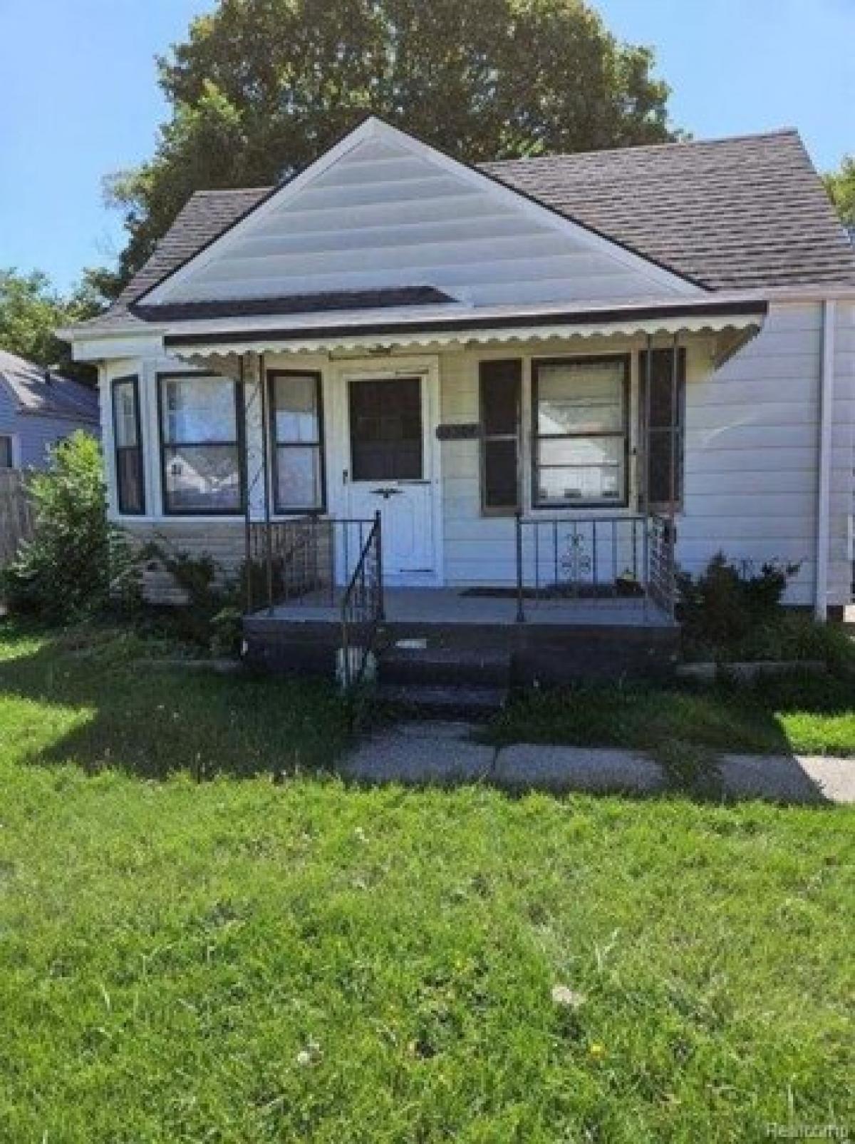 Picture of Home For Sale in Eastpointe, Michigan, United States