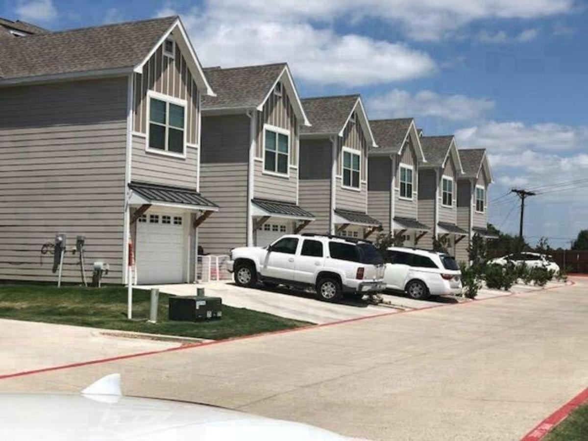 Picture of Home For Rent in Midlothian, Texas, United States