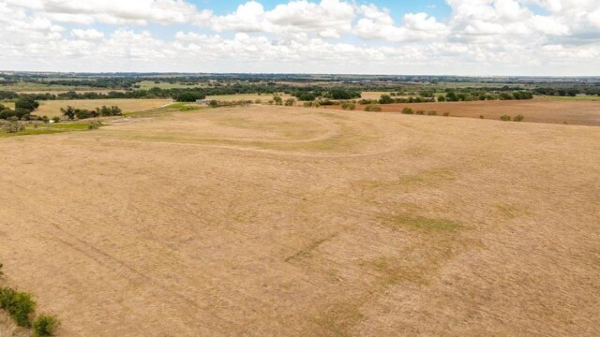 Picture of Residential Land For Sale in Dublin, Texas, United States