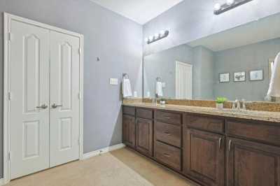 Home For Sale in Carrollton, Texas