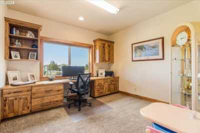 Home For Sale in Redmond, Oregon