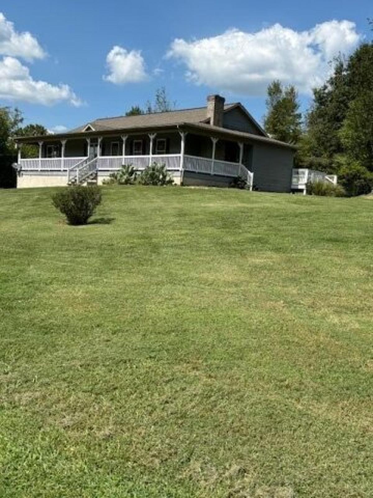 Picture of Home For Sale in Russellville, Tennessee, United States