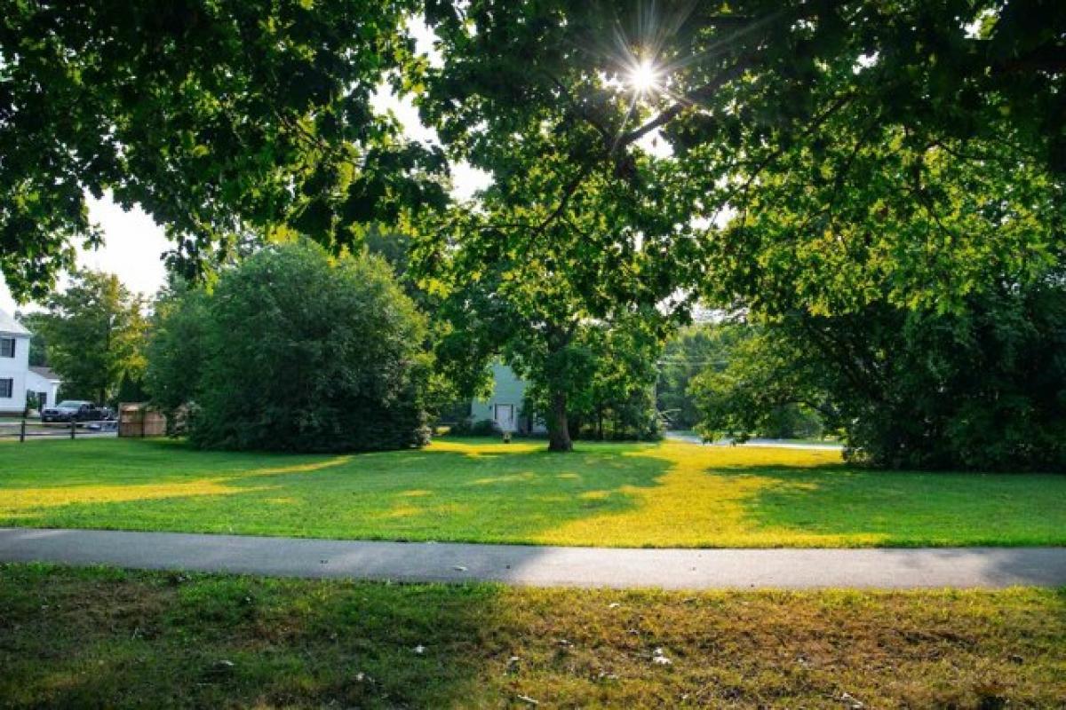 Picture of Home For Sale in Charlestown, New Hampshire, United States