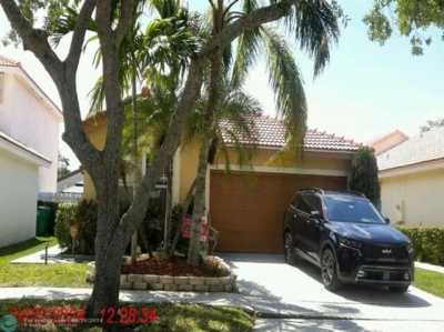 Home For Sale in Miramar, Florida