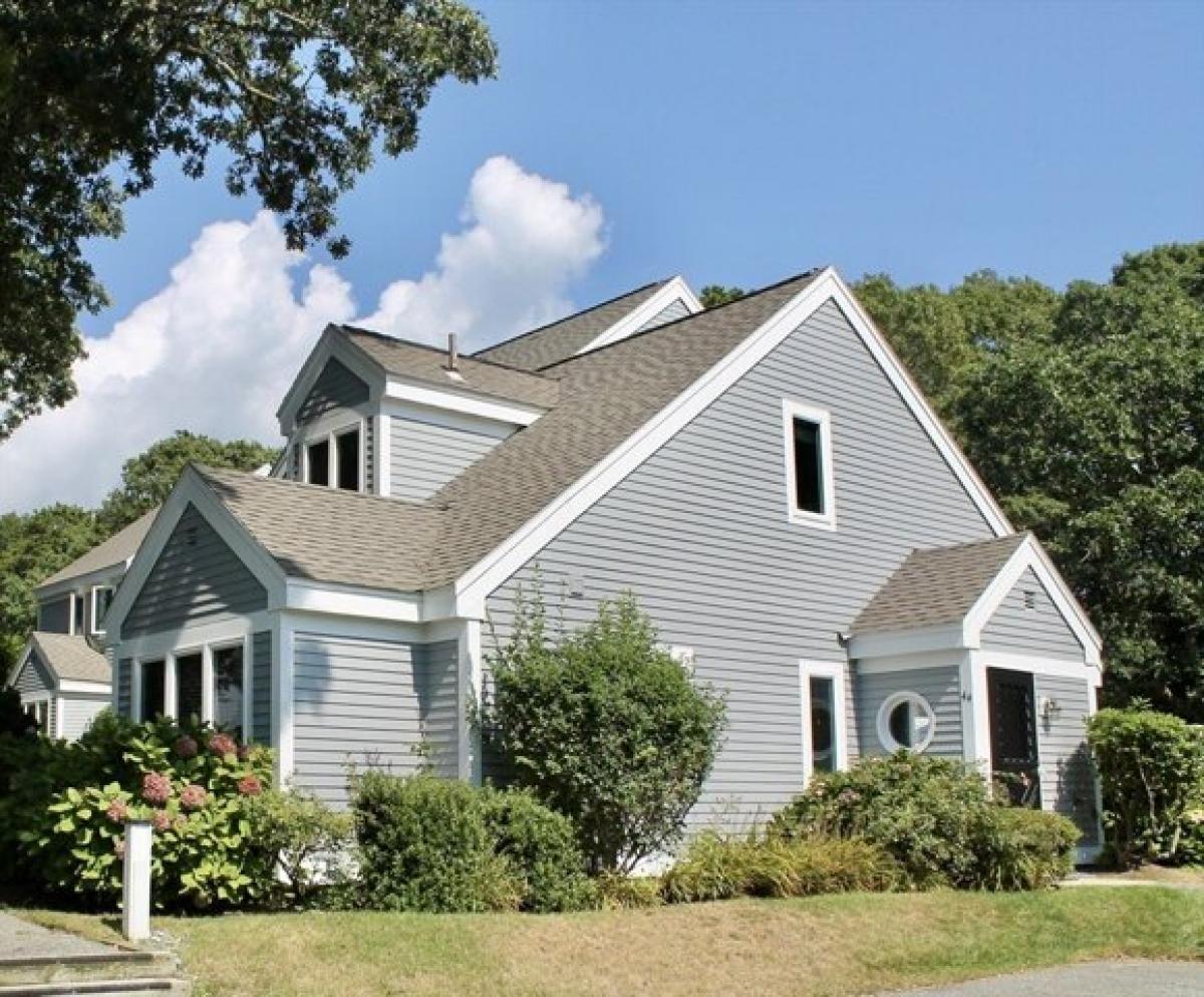 Picture of Home For Sale in Brewster, Massachusetts, United States