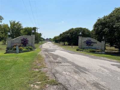 Residential Land For Sale in Kerens, Texas