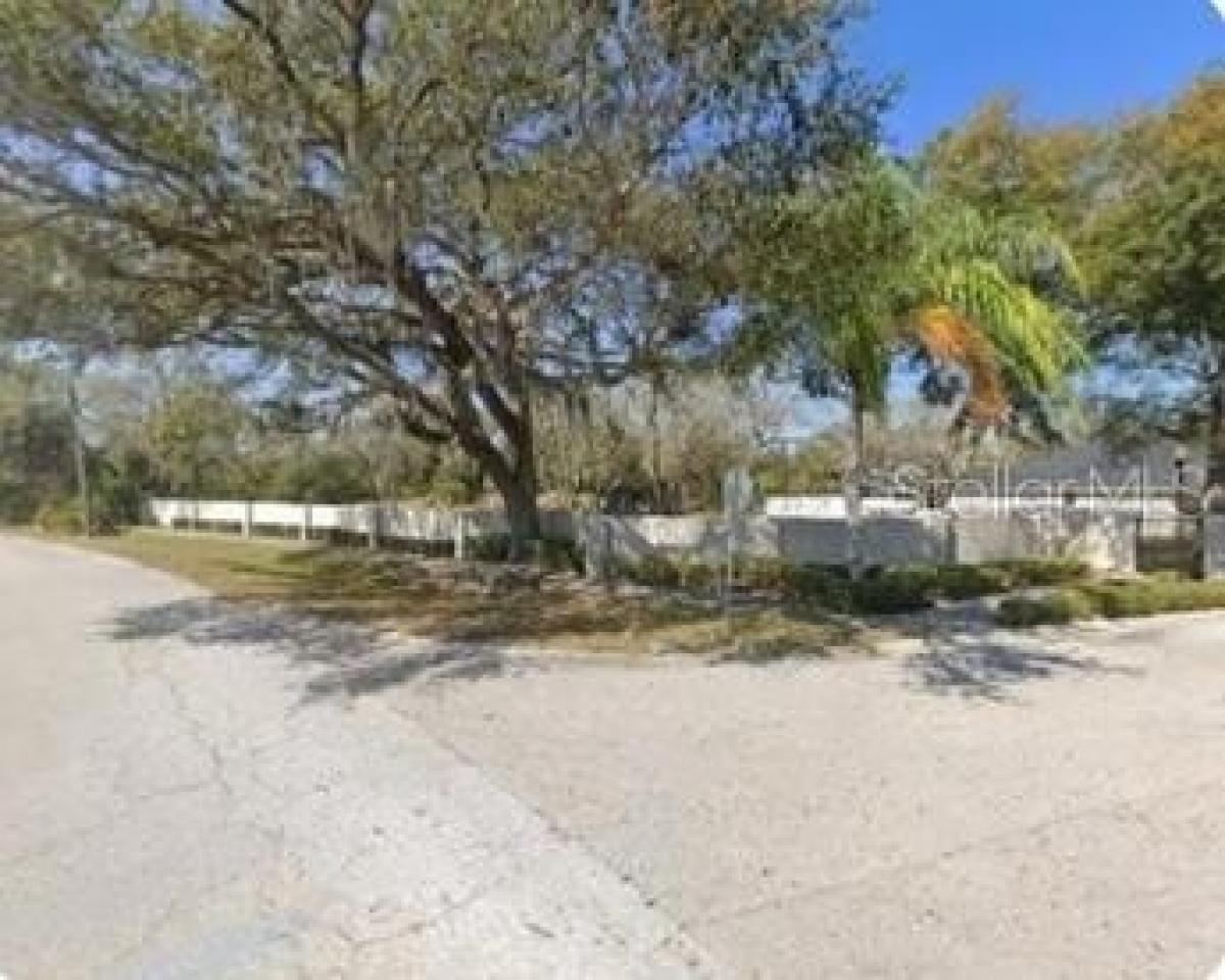 Picture of Residential Land For Sale in Gibsonton, Florida, United States