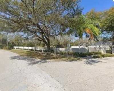 Residential Land For Sale in Gibsonton, Florida