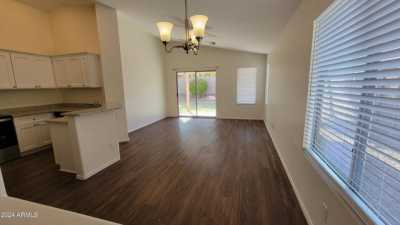 Home For Sale in Goodyear, Arizona