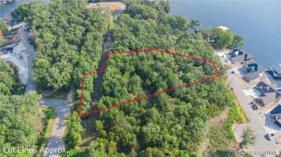 Residential Land For Sale in Sunrise Beach, Missouri