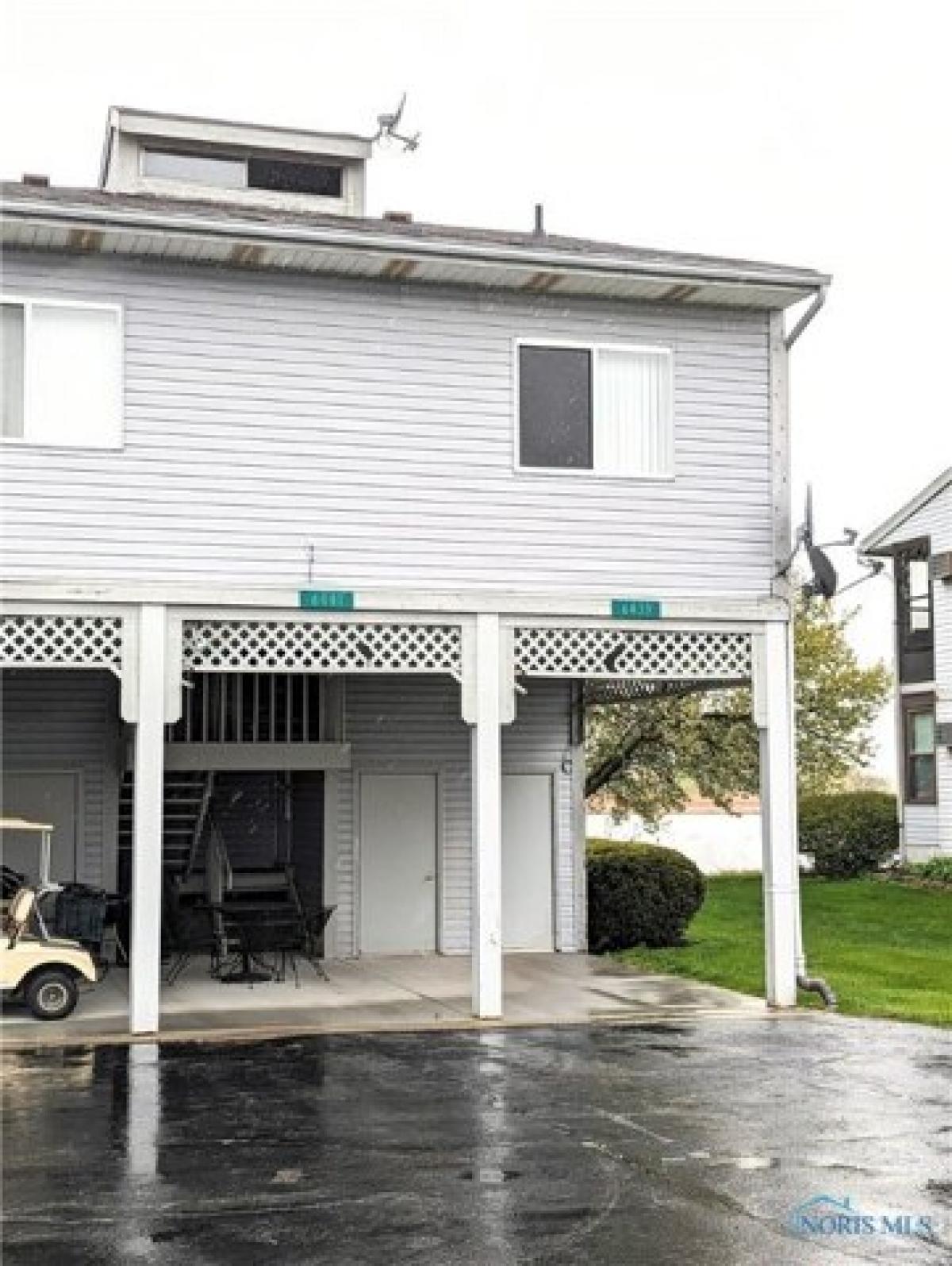 Picture of Home For Sale in Oak Harbor, Ohio, United States