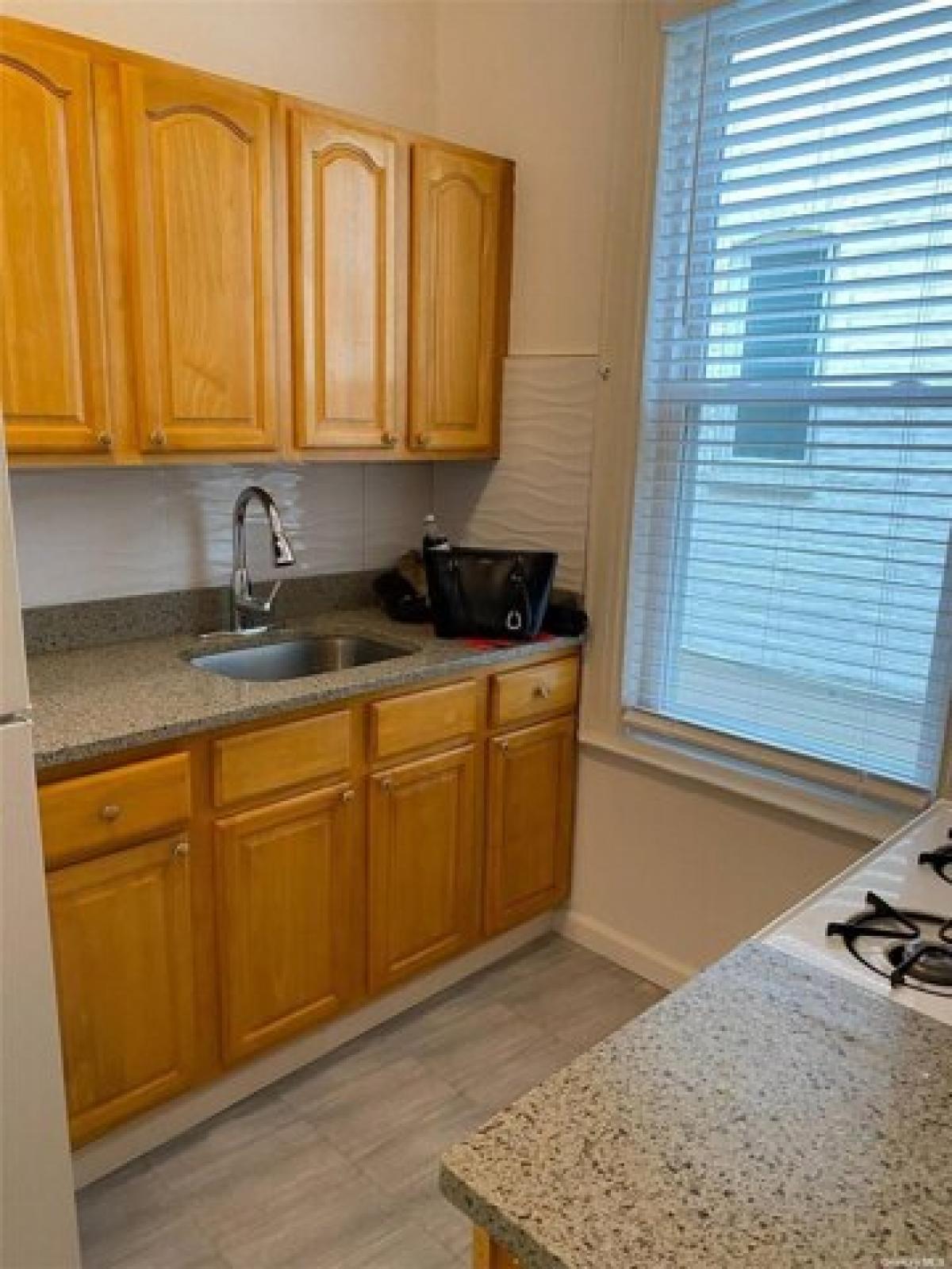 Picture of Apartment For Rent in Astoria, New York, United States