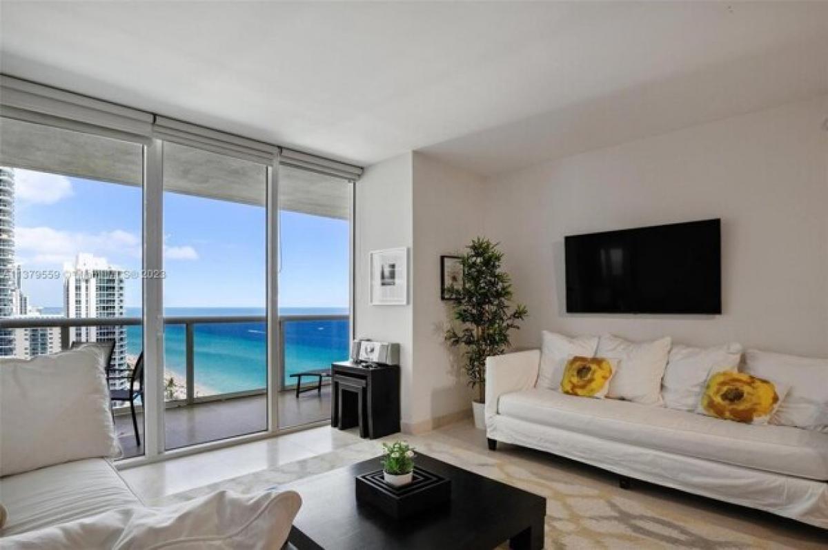 Picture of Apartment For Rent in Hallandale Beach, Florida, United States