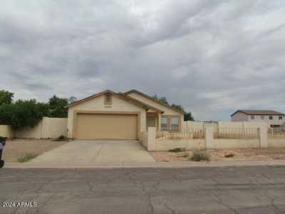 Home For Sale in Arizona City, Arizona