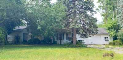 Home For Sale in Westland, Michigan