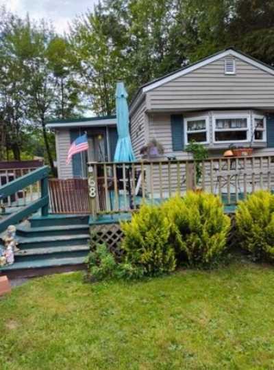 Home For Sale in Winthrop, Maine