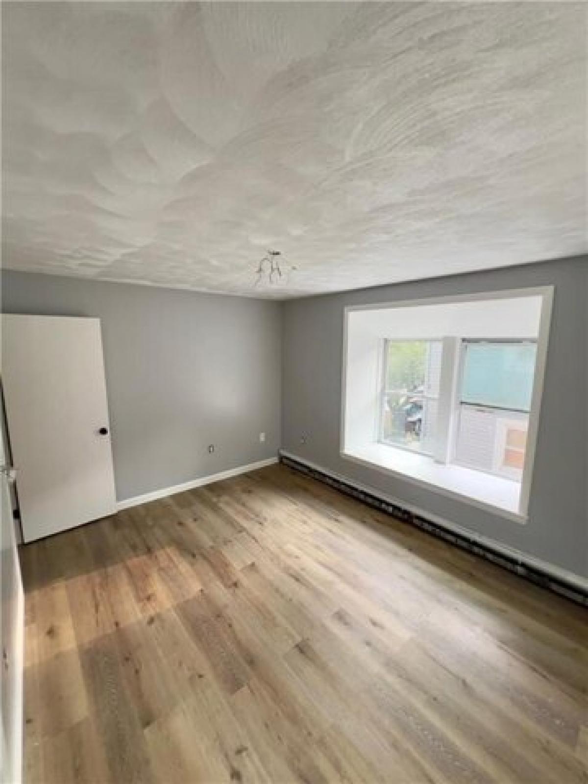 Picture of Apartment For Rent in Smithfield, Rhode Island, United States