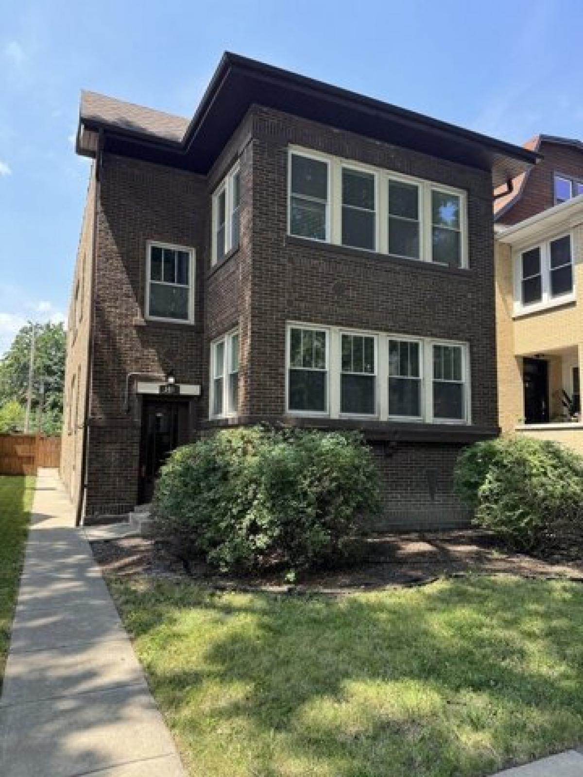 Picture of Home For Rent in Oak Park, Illinois, United States