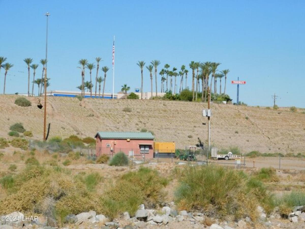 Picture of Residential Land For Sale in Lake Havasu City, Arizona, United States