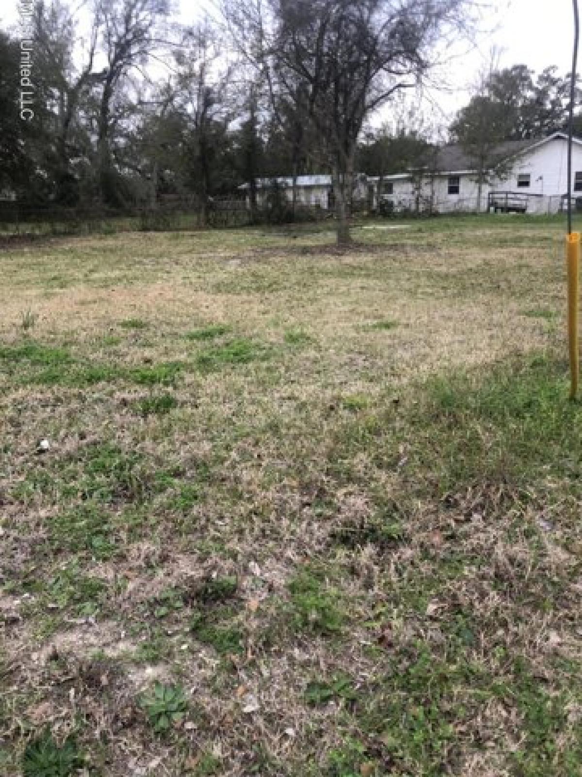 Picture of Residential Land For Sale in Biloxi, Mississippi, United States