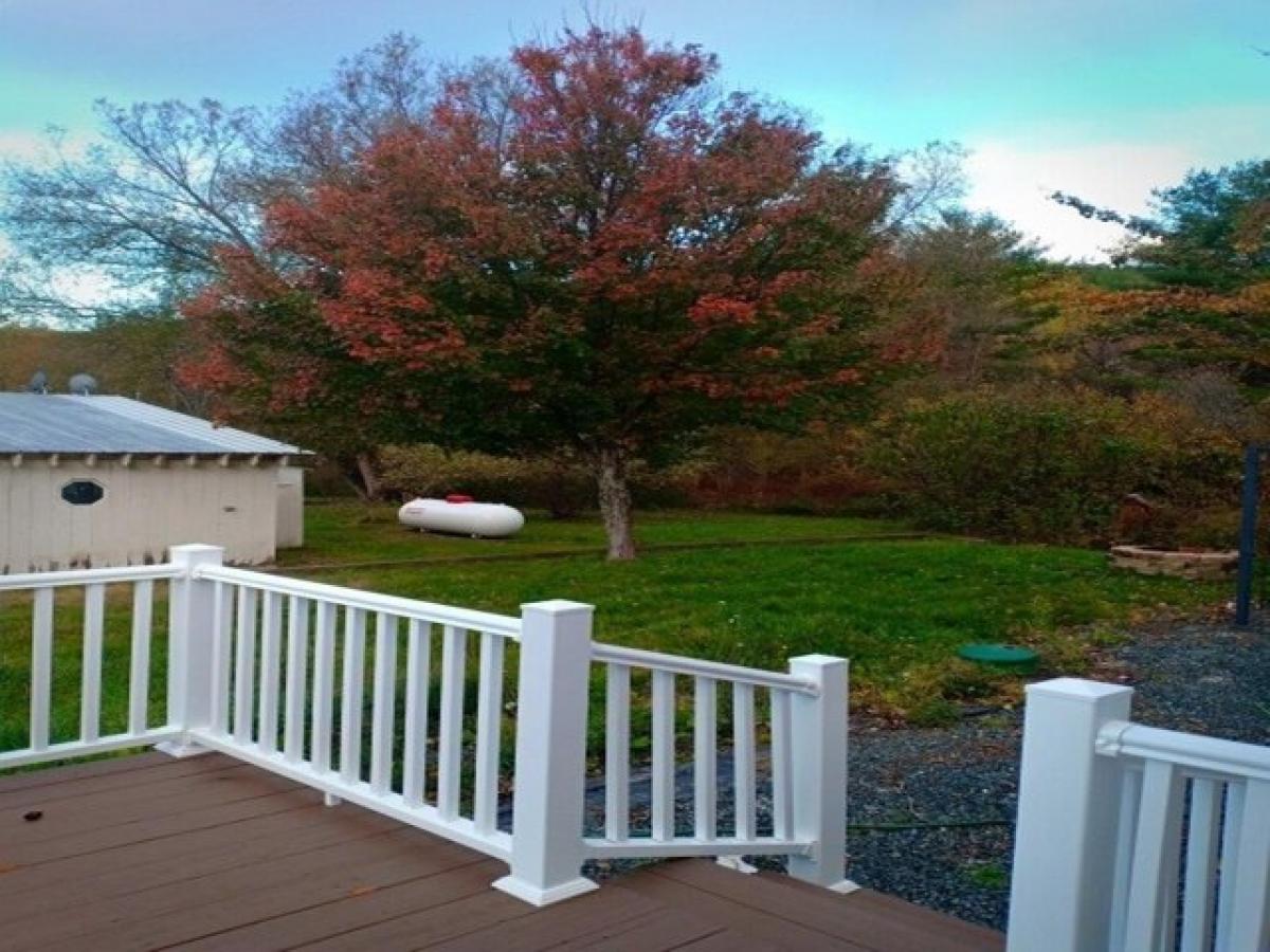 Picture of Home For Sale in Lebanon, New Hampshire, United States