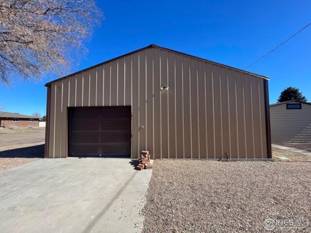 Picture of Home For Sale in Burlington, Colorado, United States