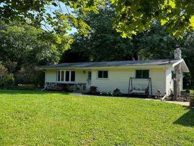 Home For Sale in Fredonia, Wisconsin