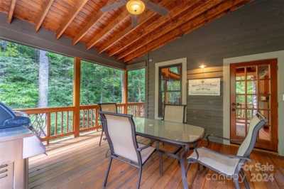 Home For Sale in Sapphire, North Carolina