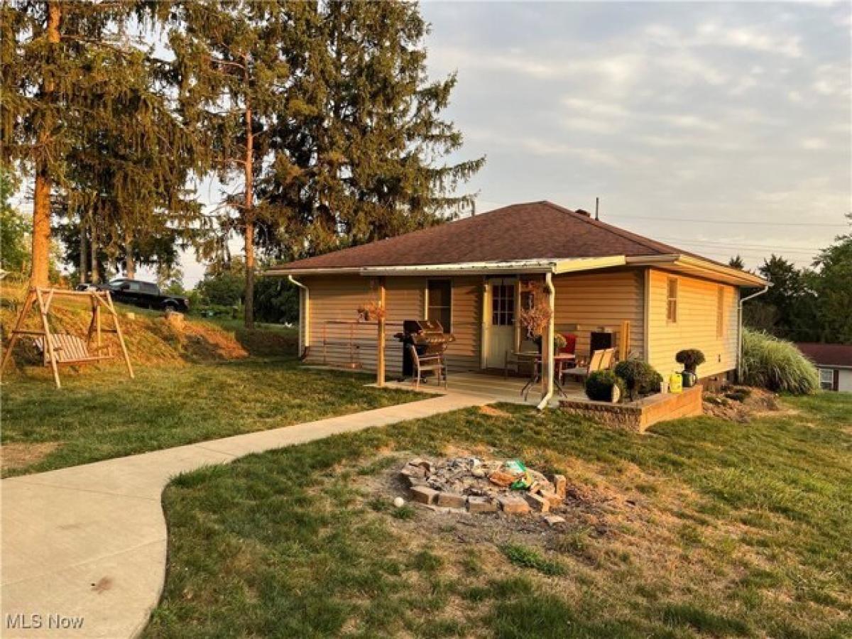 Picture of Home For Sale in East Liverpool, Ohio, United States