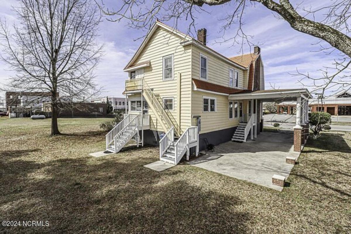 Picture of Home For Sale in Belhaven, North Carolina, United States