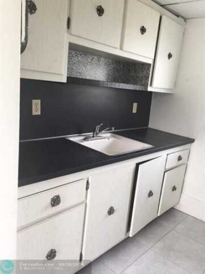 Apartment For Rent in Fort Lauderdale, Florida