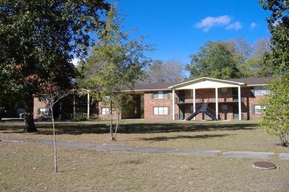 Picture of Home For Sale in Jesup, Georgia, United States