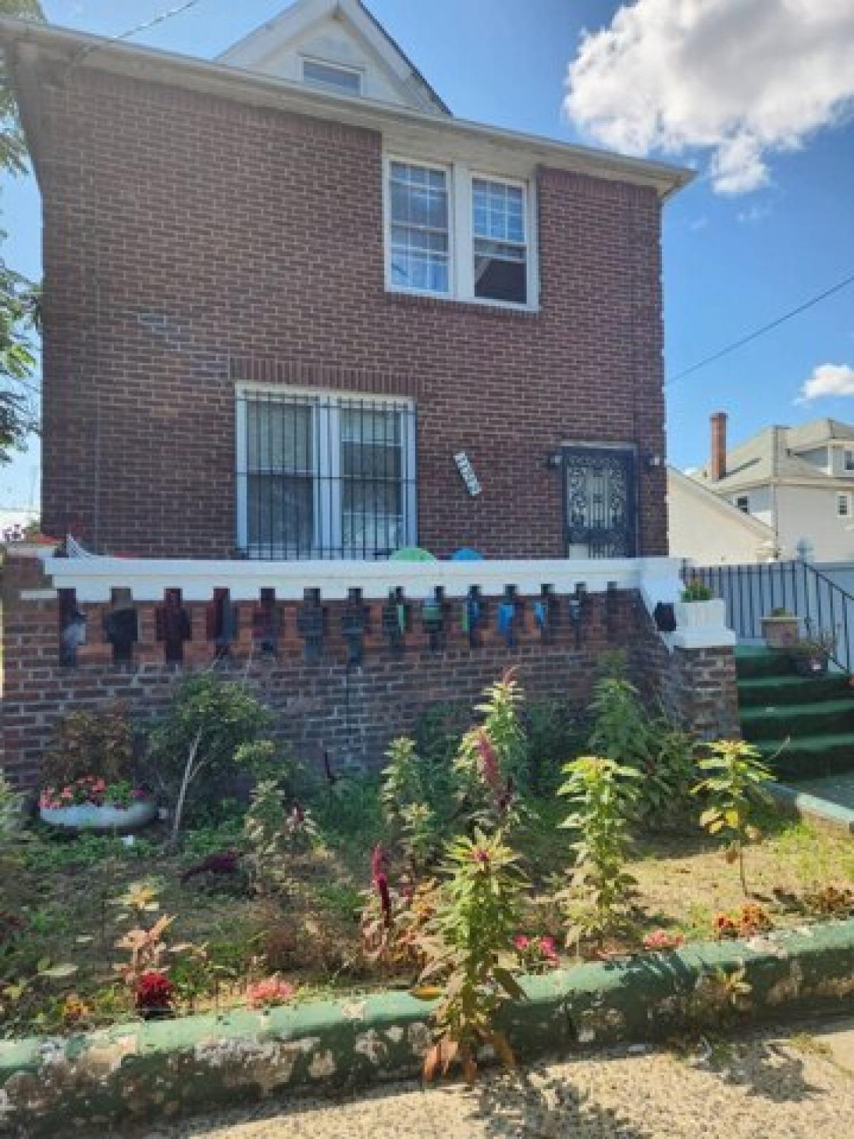 Picture of Home For Rent in Jamaica, New York, United States