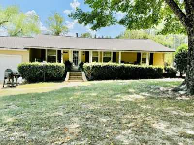 Home For Sale in Pearl, Mississippi