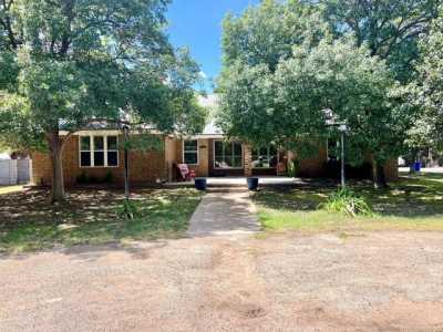 Home For Sale in Andrews, Texas