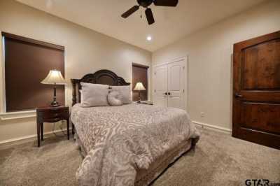 Home For Sale in Lindale, Texas