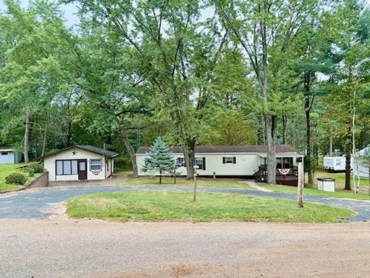 Picture of Home For Sale in Friendship, Wisconsin, United States