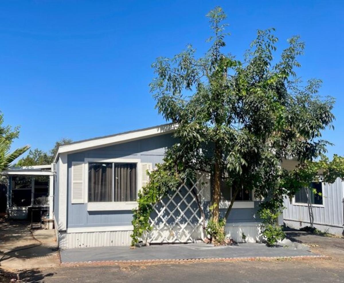 Picture of Home For Sale in El Cajon, California, United States