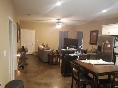 Home For Rent in Chandler, Texas