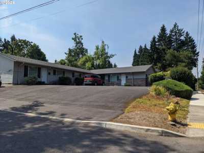 Home For Sale in West Linn, Oregon